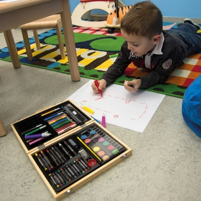 Zestaw do kolorowania MAXI z naniesieniem logo Zdjęcie 4