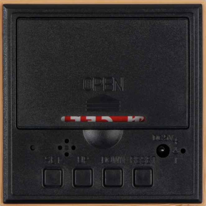 Zegar biurkowy CHARLESTON z logo firmy Zdjęcie 5