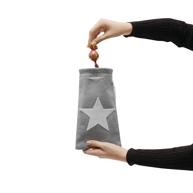 Woreczek filcowy WHITE SHINE z nadrukiem logo Zdjęcie 3