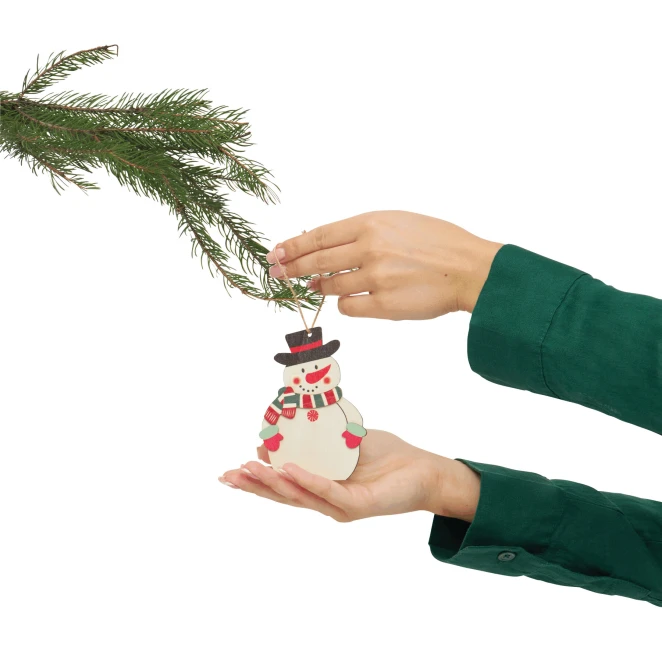 Zawieszka na prezent i choinkę WOODEN SNOWI z naniesieniem logo Zdjęcie 4