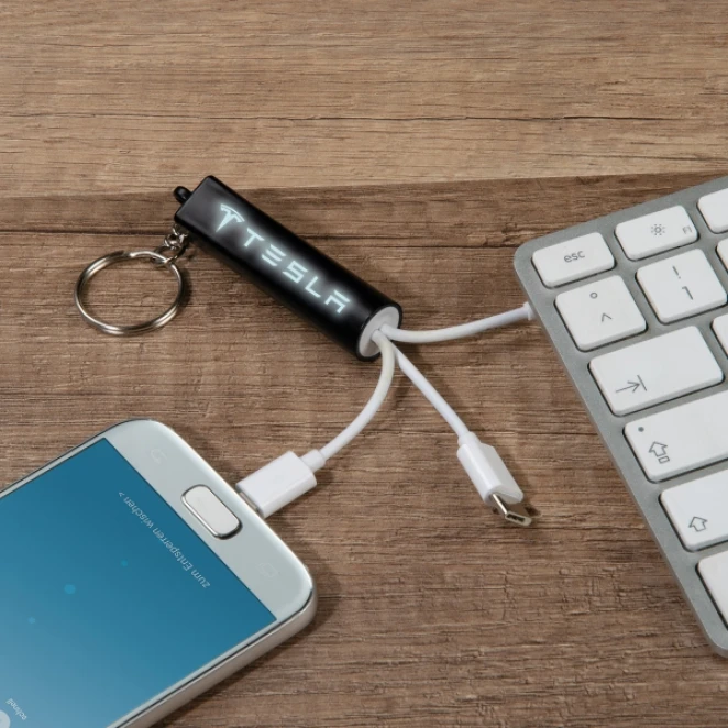 Brelok z przejściówkami do ładowania podświetlany do naniesienia logo Zdjęcie 2